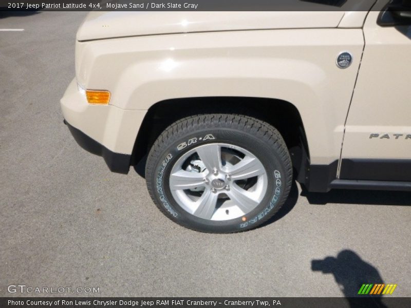 Mojave Sand / Dark Slate Gray 2017 Jeep Patriot Latitude 4x4