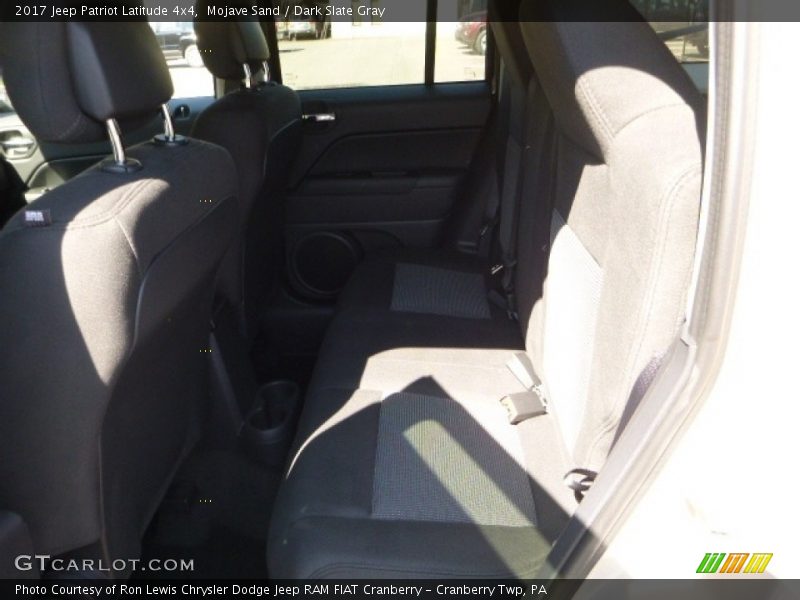 Mojave Sand / Dark Slate Gray 2017 Jeep Patriot Latitude 4x4