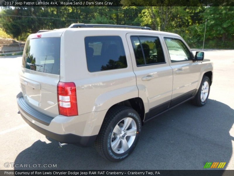 Mojave Sand / Dark Slate Gray 2017 Jeep Patriot Latitude 4x4