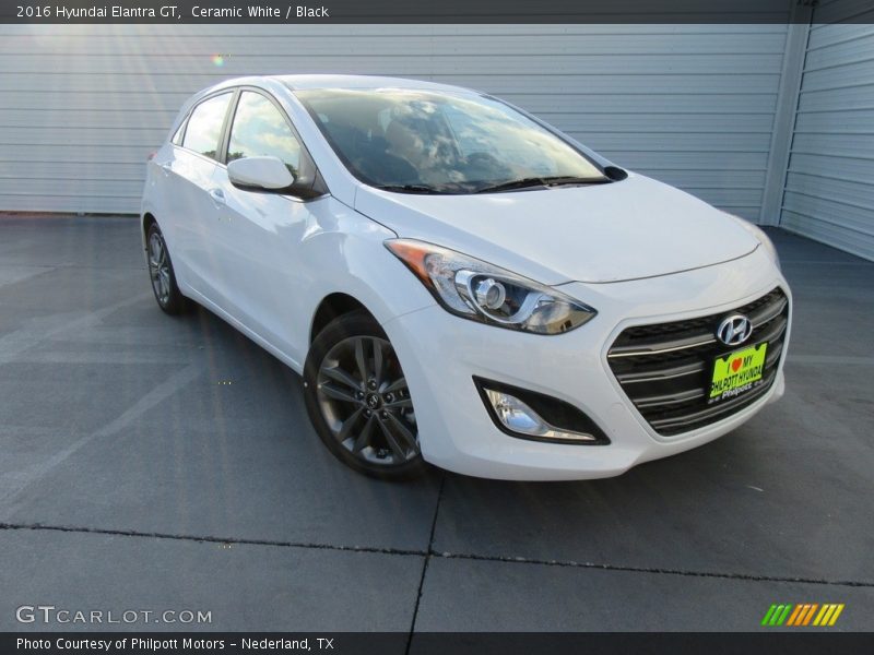 Ceramic White / Black 2016 Hyundai Elantra GT