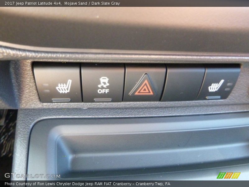 Mojave Sand / Dark Slate Gray 2017 Jeep Patriot Latitude 4x4