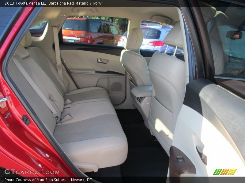 Barcelona Red Metallic / Ivory 2013 Toyota Venza LE