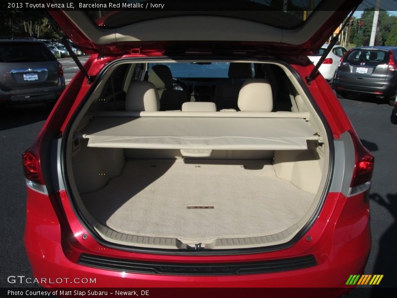 Barcelona Red Metallic / Ivory 2013 Toyota Venza LE