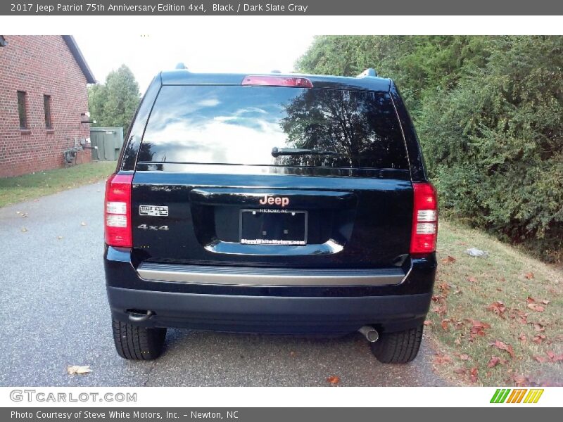 Black / Dark Slate Gray 2017 Jeep Patriot 75th Anniversary Edition 4x4