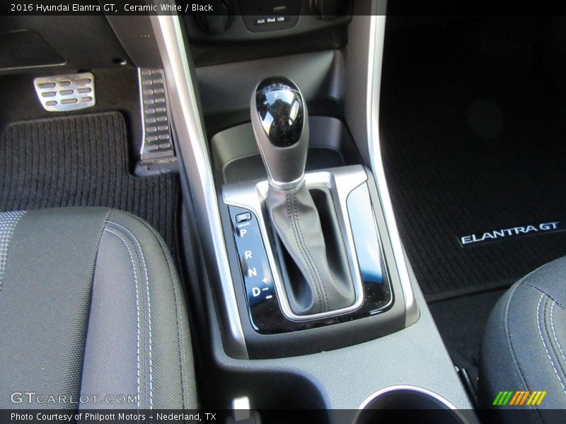 Ceramic White / Black 2016 Hyundai Elantra GT