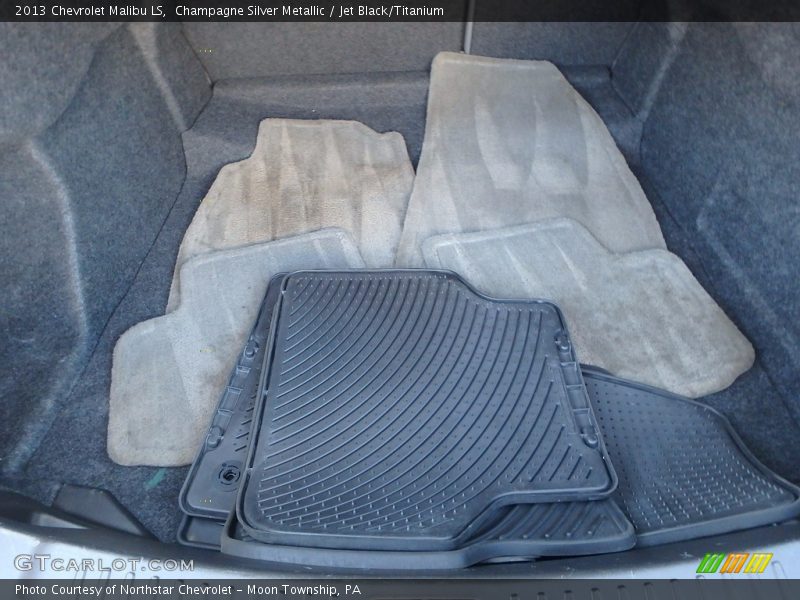 Champagne Silver Metallic / Jet Black/Titanium 2013 Chevrolet Malibu LS