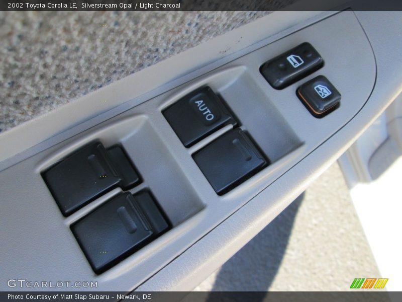 Silverstream Opal / Light Charcoal 2002 Toyota Corolla LE
