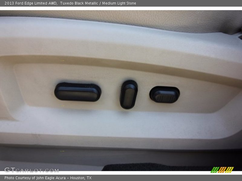 Tuxedo Black Metallic / Medium Light Stone 2013 Ford Edge Limited AWD