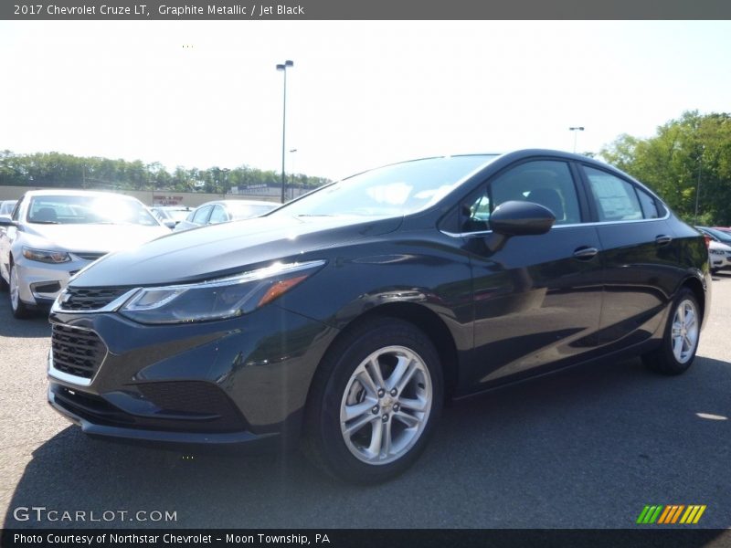 Graphite Metallic / Jet Black 2017 Chevrolet Cruze LT