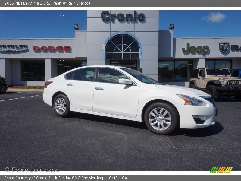 Pearl White / Charcoal 2015 Nissan Altima 2.5 S