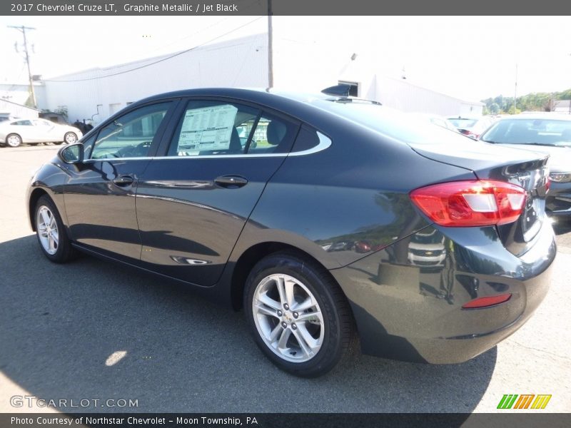 Graphite Metallic / Jet Black 2017 Chevrolet Cruze LT