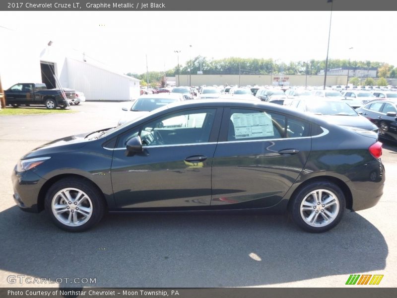 Graphite Metallic / Jet Black 2017 Chevrolet Cruze LT
