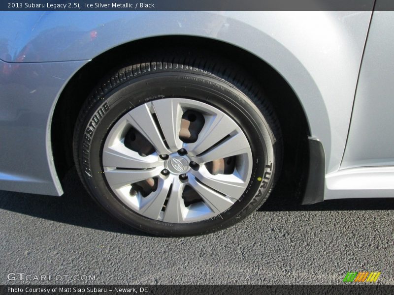 Ice Silver Metallic / Black 2013 Subaru Legacy 2.5i