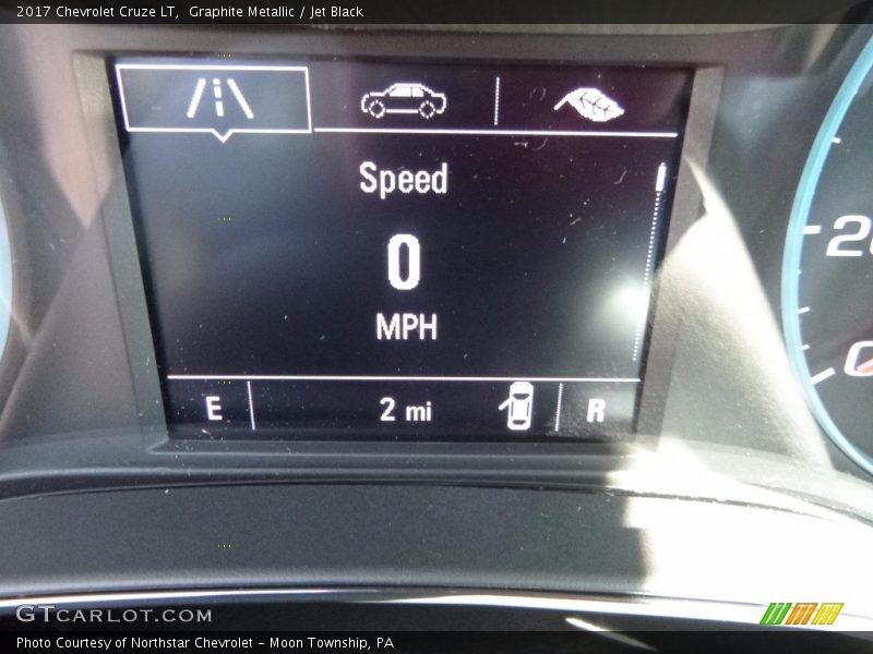 Graphite Metallic / Jet Black 2017 Chevrolet Cruze LT