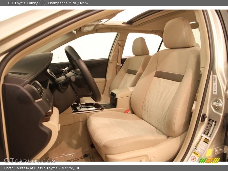 Champagne Mica / Ivory 2013 Toyota Camry XLE