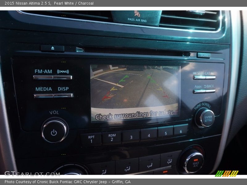 Pearl White / Charcoal 2015 Nissan Altima 2.5 S