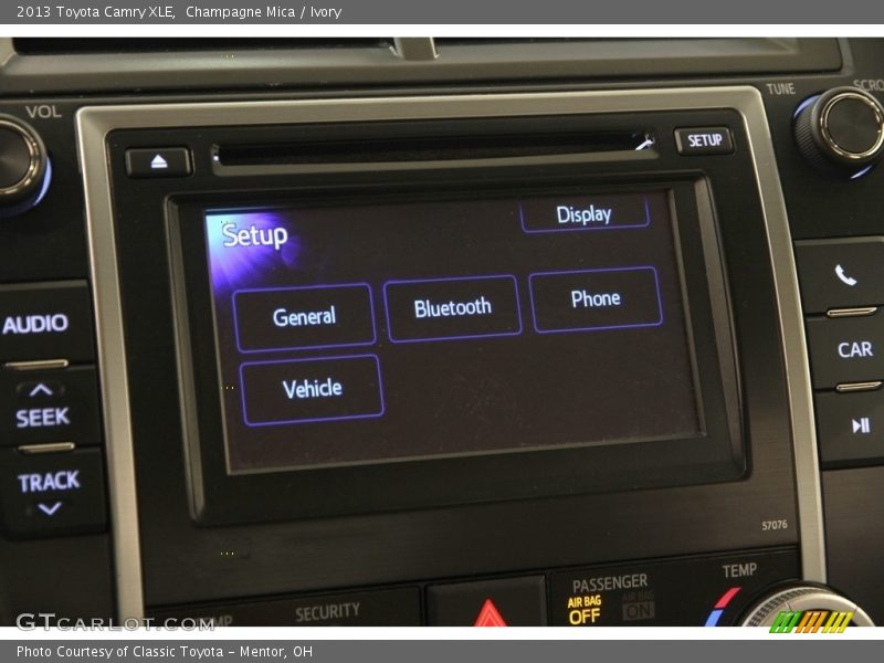 Champagne Mica / Ivory 2013 Toyota Camry XLE
