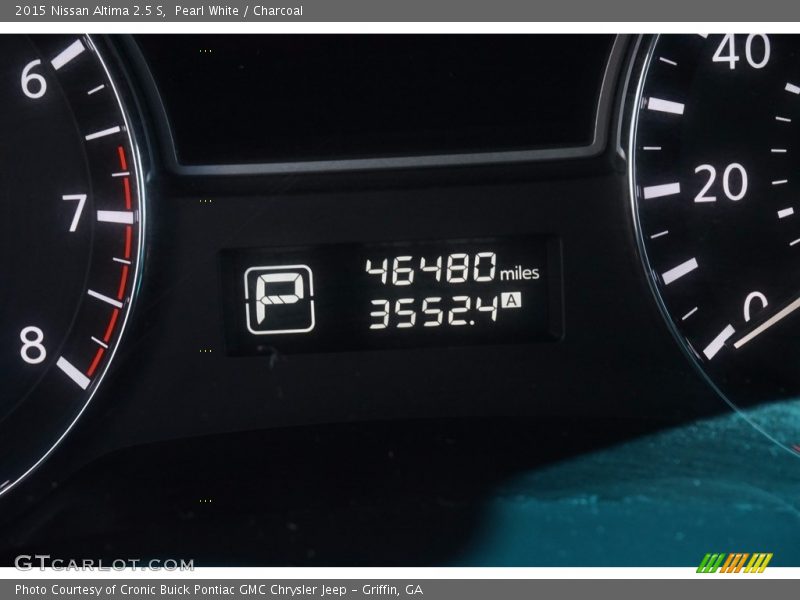 Pearl White / Charcoal 2015 Nissan Altima 2.5 S