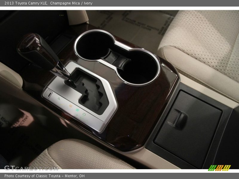 Champagne Mica / Ivory 2013 Toyota Camry XLE