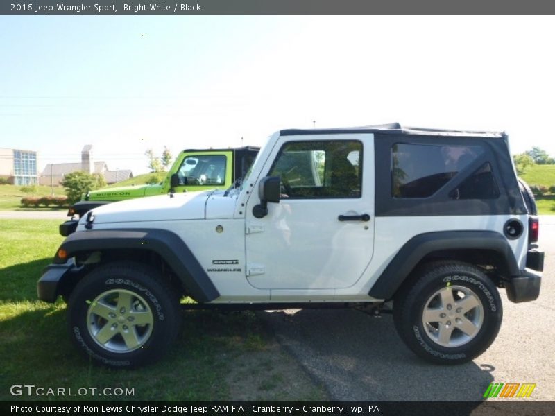 Bright White / Black 2016 Jeep Wrangler Sport