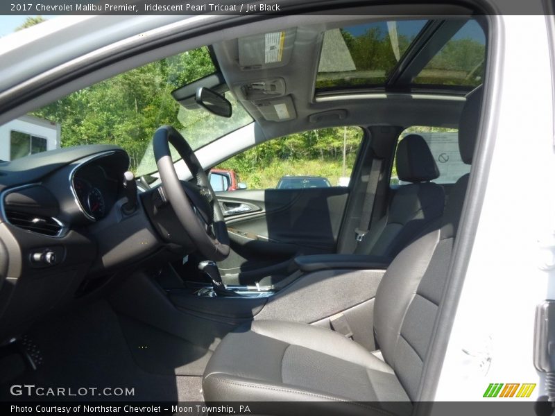 Iridescent Pearl Tricoat / Jet Black 2017 Chevrolet Malibu Premier