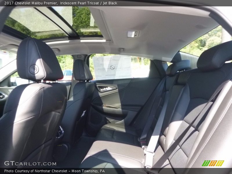 Iridescent Pearl Tricoat / Jet Black 2017 Chevrolet Malibu Premier