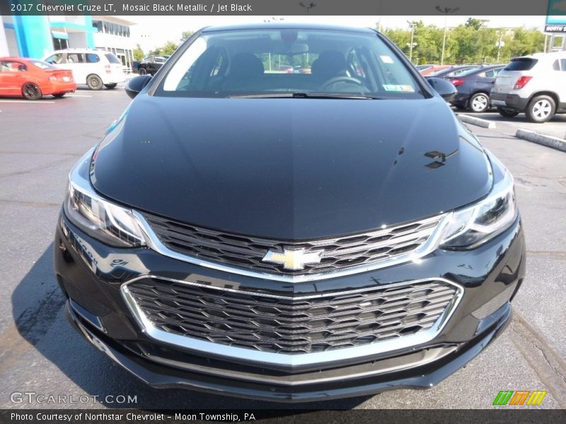 Mosaic Black Metallic / Jet Black 2017 Chevrolet Cruze LT