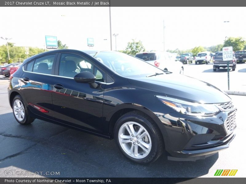 Mosaic Black Metallic / Jet Black 2017 Chevrolet Cruze LT