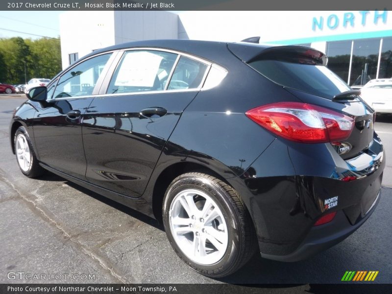 Mosaic Black Metallic / Jet Black 2017 Chevrolet Cruze LT