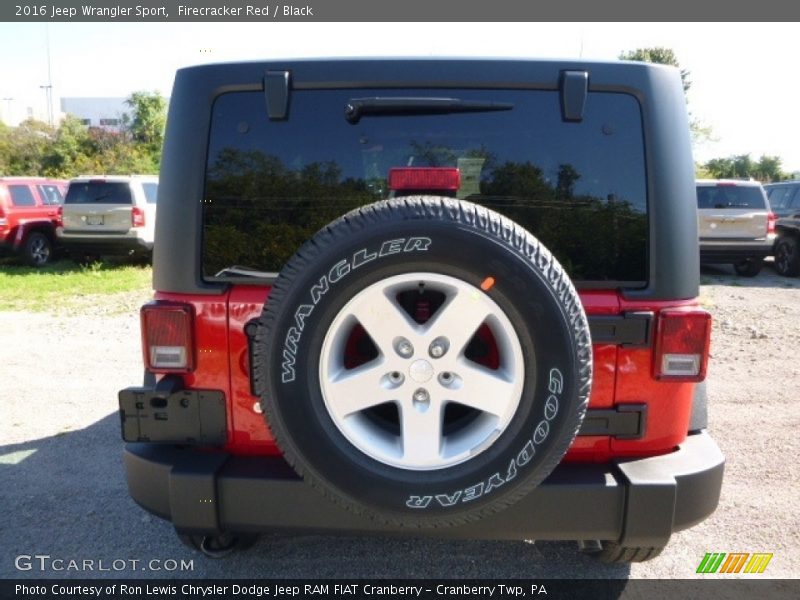 Firecracker Red / Black 2016 Jeep Wrangler Sport