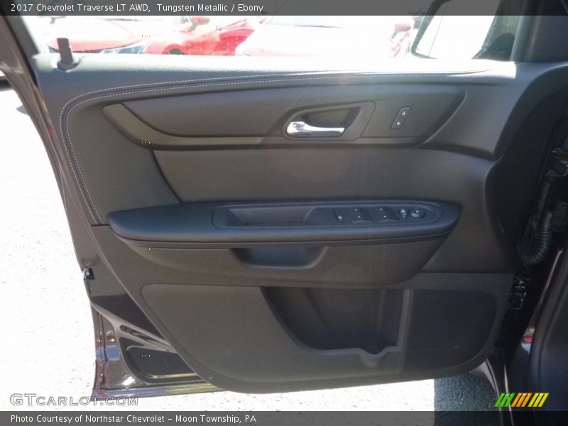 Tungsten Metallic / Ebony 2017 Chevrolet Traverse LT AWD