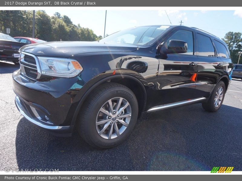 DB Black Crystal / Black 2017 Dodge Durango SXT