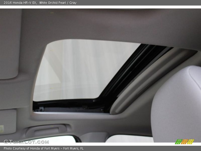 White Orchid Pearl / Gray 2016 Honda HR-V EX
