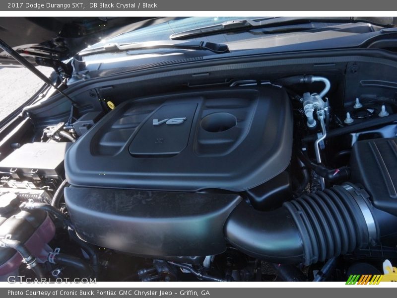 DB Black Crystal / Black 2017 Dodge Durango SXT