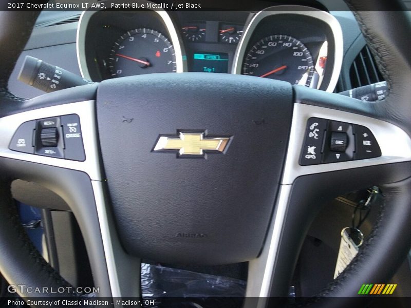 Patriot Blue Metallic / Jet Black 2017 Chevrolet Equinox LT AWD