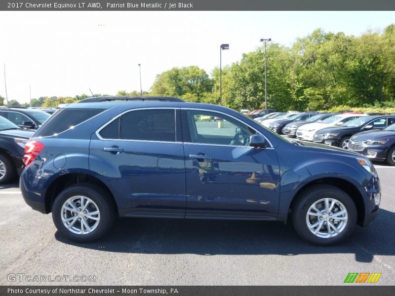 Patriot Blue Metallic / Jet Black 2017 Chevrolet Equinox LT AWD