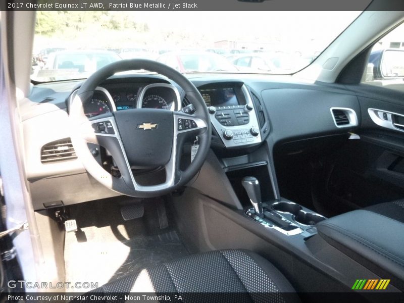 Patriot Blue Metallic / Jet Black 2017 Chevrolet Equinox LT AWD