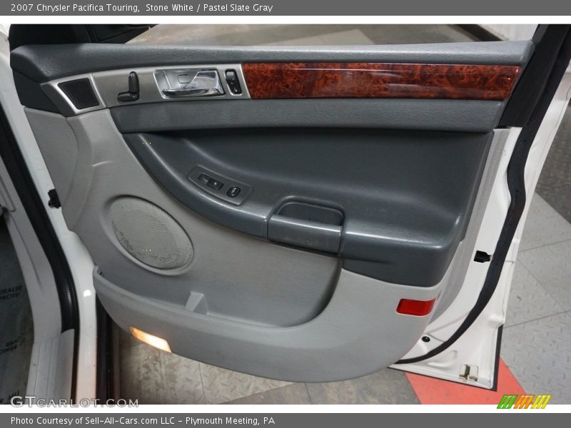 Stone White / Pastel Slate Gray 2007 Chrysler Pacifica Touring