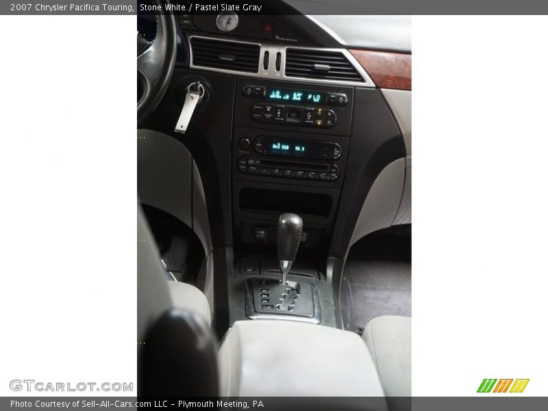 Stone White / Pastel Slate Gray 2007 Chrysler Pacifica Touring
