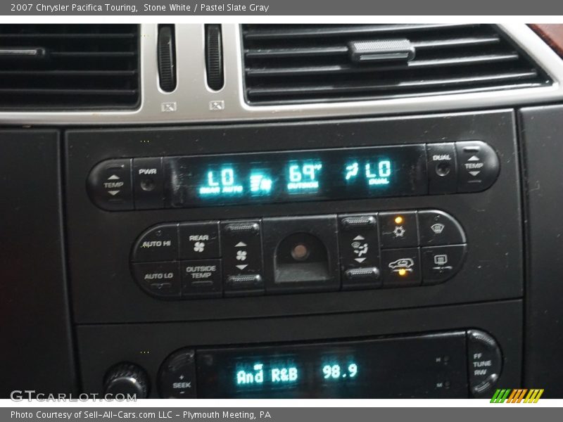Stone White / Pastel Slate Gray 2007 Chrysler Pacifica Touring