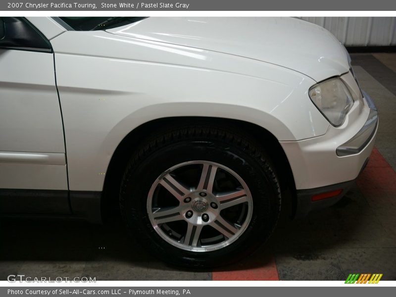 Stone White / Pastel Slate Gray 2007 Chrysler Pacifica Touring