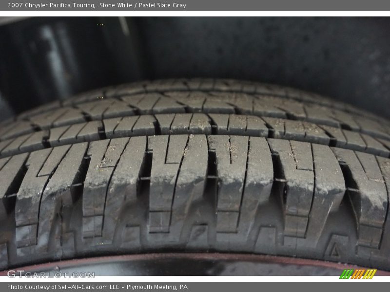 Stone White / Pastel Slate Gray 2007 Chrysler Pacifica Touring