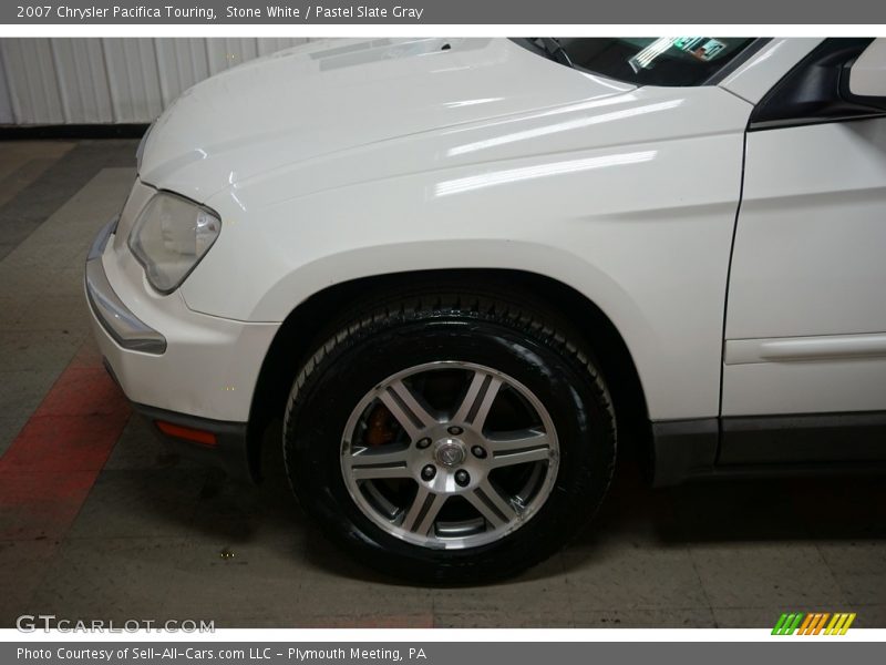 Stone White / Pastel Slate Gray 2007 Chrysler Pacifica Touring