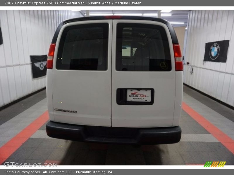 Summit White / Medium Pewter 2007 Chevrolet Express 2500 Commercial Van