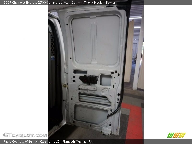 Summit White / Medium Pewter 2007 Chevrolet Express 2500 Commercial Van