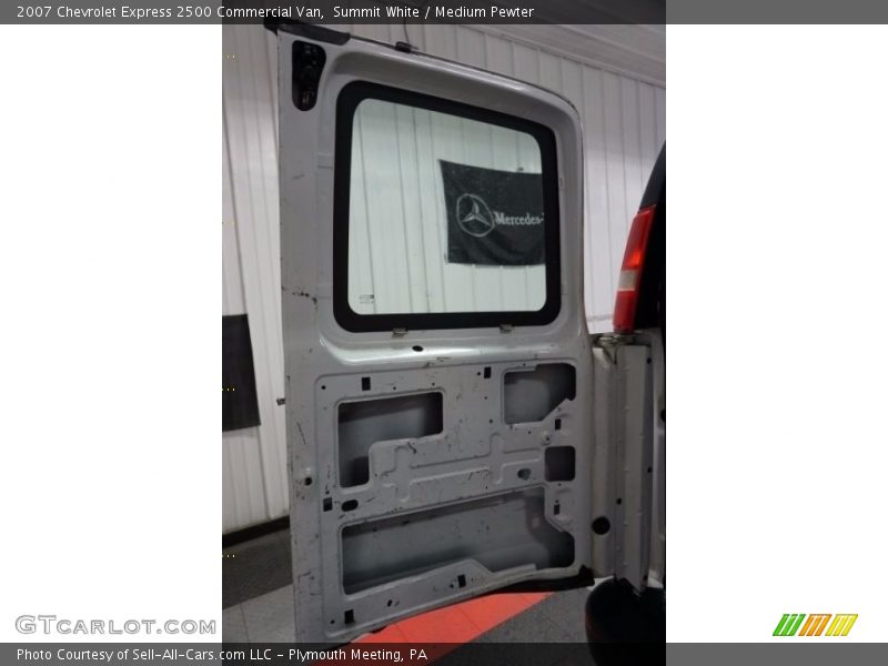 Summit White / Medium Pewter 2007 Chevrolet Express 2500 Commercial Van