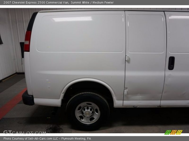 Summit White / Medium Pewter 2007 Chevrolet Express 2500 Commercial Van