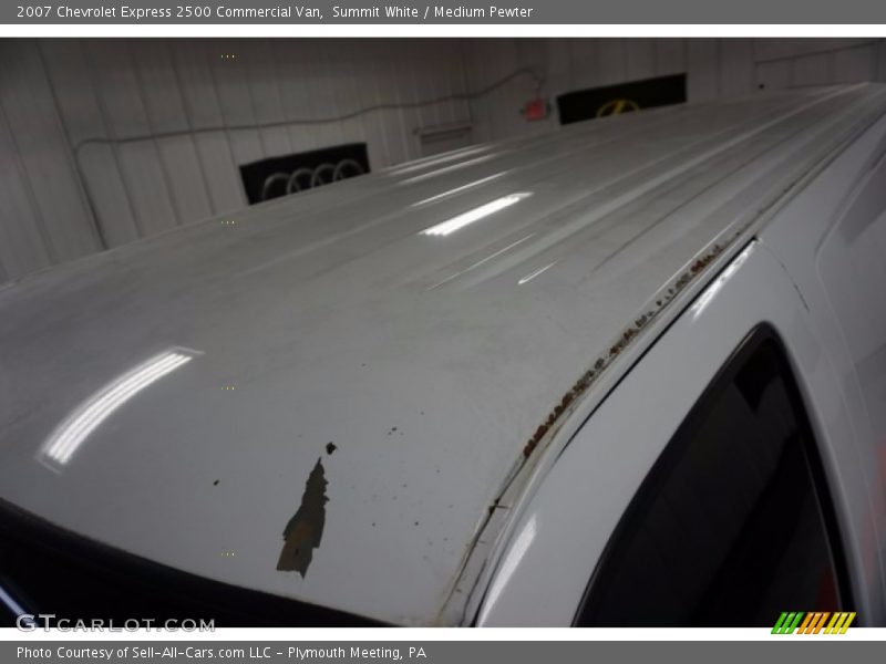 Summit White / Medium Pewter 2007 Chevrolet Express 2500 Commercial Van