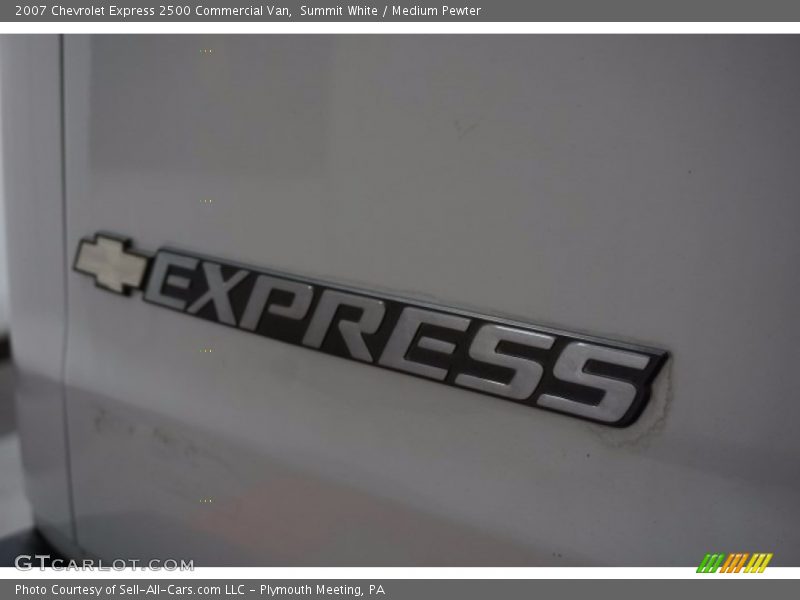 Summit White / Medium Pewter 2007 Chevrolet Express 2500 Commercial Van