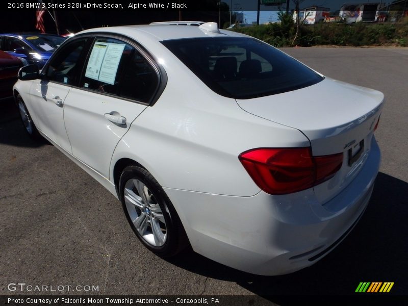 Alpine White / Black 2016 BMW 3 Series 328i xDrive Sedan